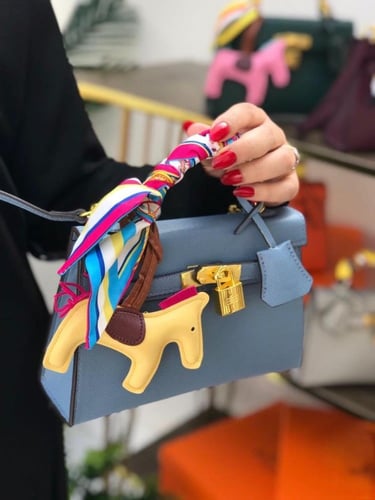 شنط يد نسائية كيري