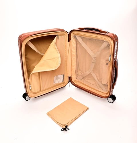 شنطة سفر طقم