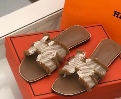 احذية سليبر