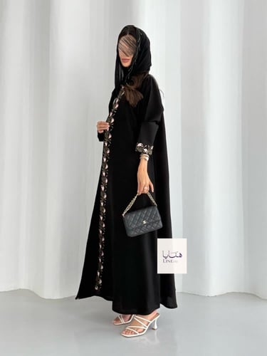 عباية نبضه بقماش كريب كتان تطريزات ملونه