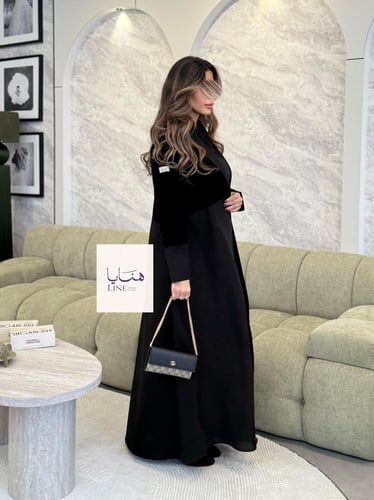 عباية ميلين كريب كتان مع مخمل كوري اسود