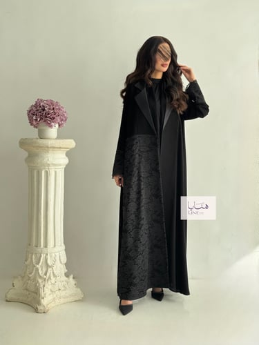 عباية هناي قماش ملكي ودانتيل