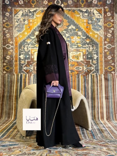 عباية إيفانا بقماش كريب الاناقة بكم بنفسجي مزين دا...