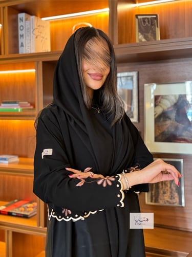 عباية وسن قماش ملكي وبليزر