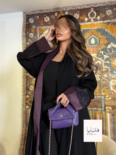 عباية إيفانا بقماش كريب الاناقة بكم بنفسجي مزين دا...