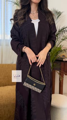 عباية عبير بقماش جاكار ارتي مع تدخيلات من الجوانب...