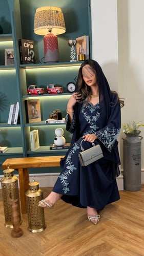 جلابية هديل قماش اوكراني ناعم تطريز مشجر بالامام و...