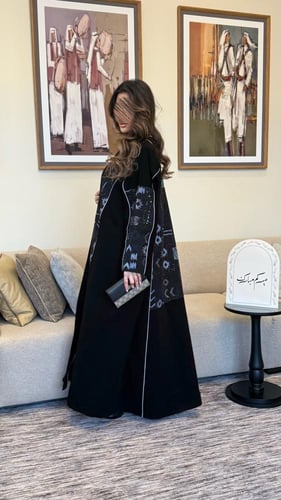 عباية شيهانه قماش سيراميك مع روكاما مطرز كحلي