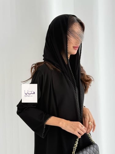 عباية لجين قماش كريب ملكي اسود بكلفه ناعمه