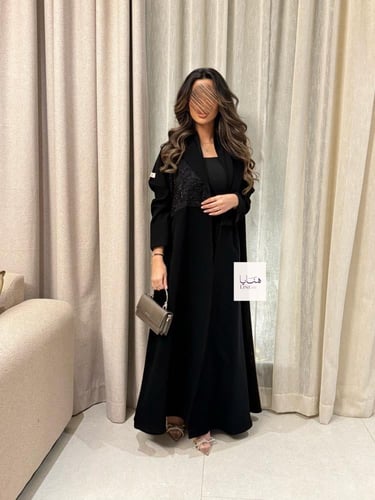 عباية تهاني بقماش كريب سيراميك مع شك بالصدر بياقه