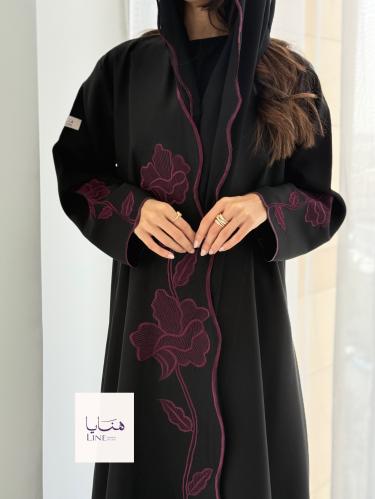 عباية الفارقه بقماش كريب كتان تطريز عنابي