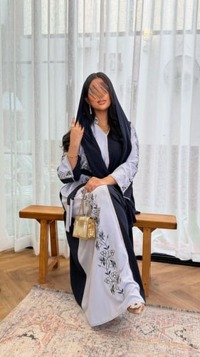 جلابية طله قماش ناعم تطريز الامام والاكمام كحلي مع...