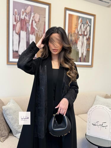 عباية شيهانه قماش سيراميك مع روكاما مطرز اسود