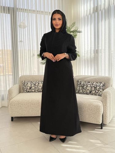 بليزر مترفه بقماش كريب الاناقة مبطن شك لولو اسود