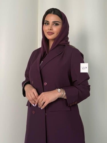 عباية كبرياء بليزر كريب مبطن بقصة اي لاين بنفسجي