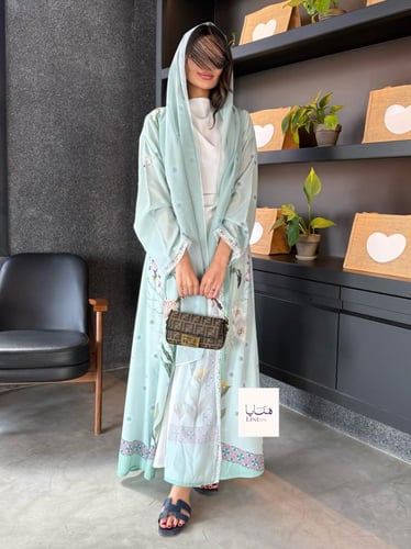 عباية بلسم حرير صيفي بارد تيفاني