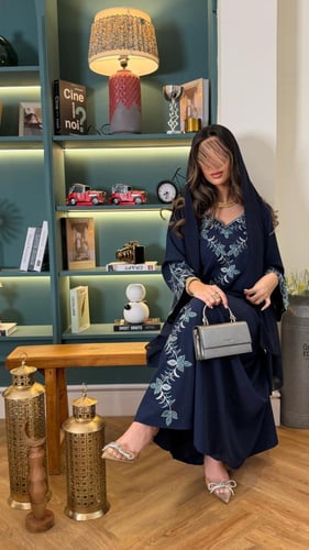 جلابية هديل قماش اوكراني ناعم تطريز مشجر بالامام و...