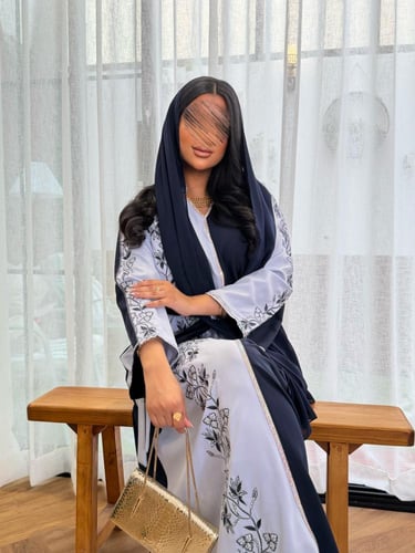 جلابية طله قماش ناعم تطريز الامام والاكمام كحلي مع...