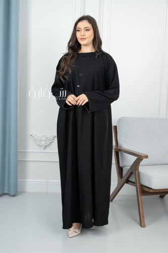 عباية نص كلوش بقيطان على جوانب