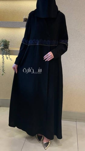 عباية ربع كلوش كتان - قلاب أنيق