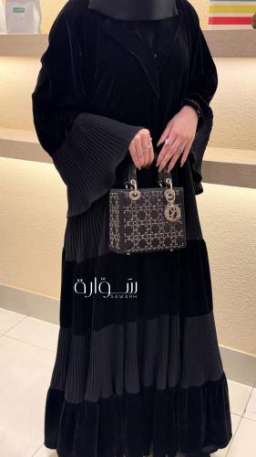 عباية شتوي مخمل كسرات كم وتحت