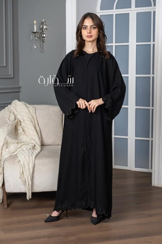 عباية استريت انترنت تطريز كم وتحت حلزوني