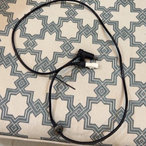 حساس ABS خلفي يمين - يسار - طقم