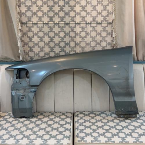 رفرف فورد فكتوريا و ماركيز وكاله يسار - يمين