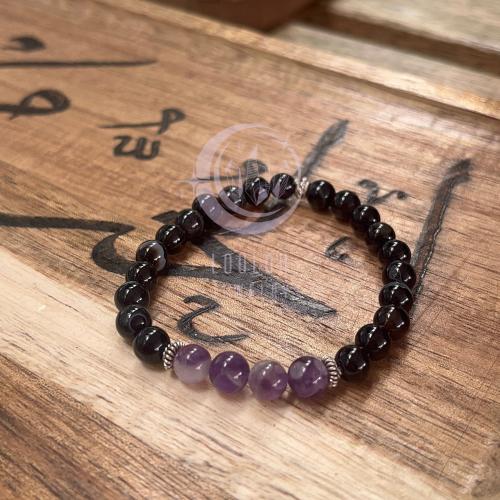 سوارة من حجر الأماتيست وحجر العقيق