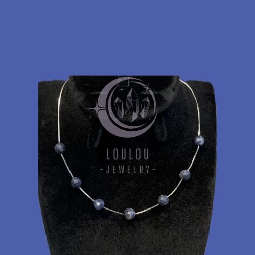 سلسلة من فضة مع حجر الزفير الأزرق