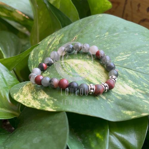 سوارة من تراب التورمالين