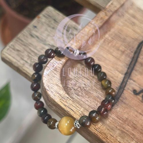 سوارة بتصميم المجرة - حجر عين النمر