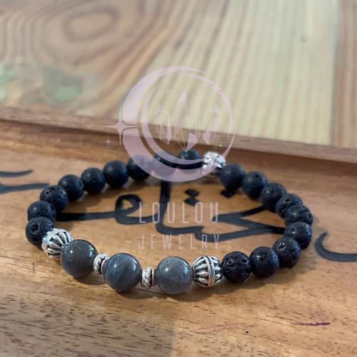 سوارة اللابرادوريت مع الفحم