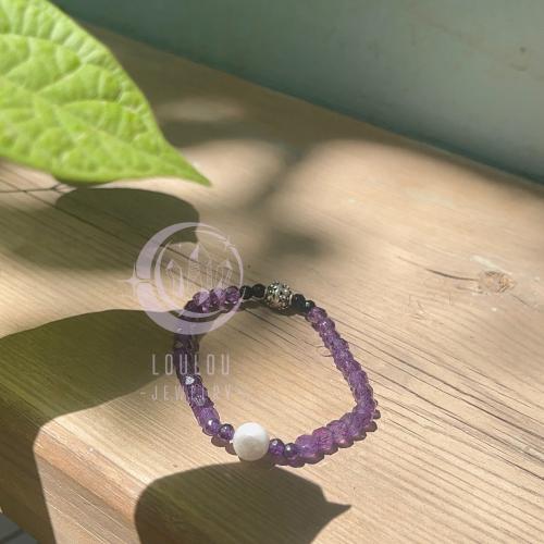 سوارة من حجر القمر مع الأماتيست و التورمالين