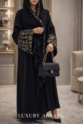 عبايه بتطريز هندي