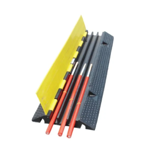 مطب كيبل 3 قناة مطاط عالي التحمل لحماية الكابلات