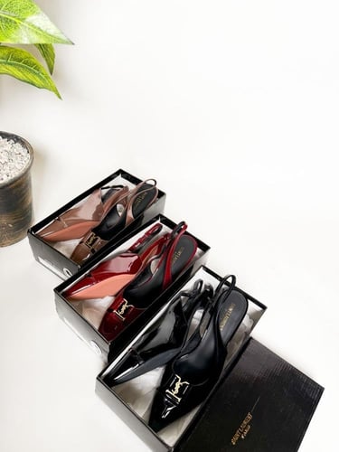 كعب سان لوران