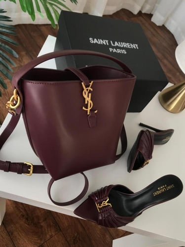 طقم سان لوران