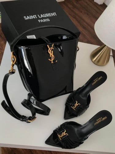 طقم سان لوران