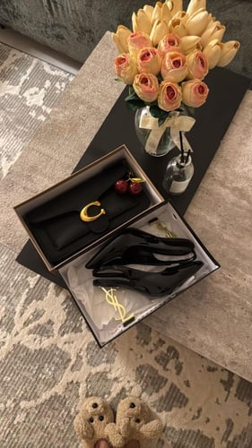 طقم مع الملحقات