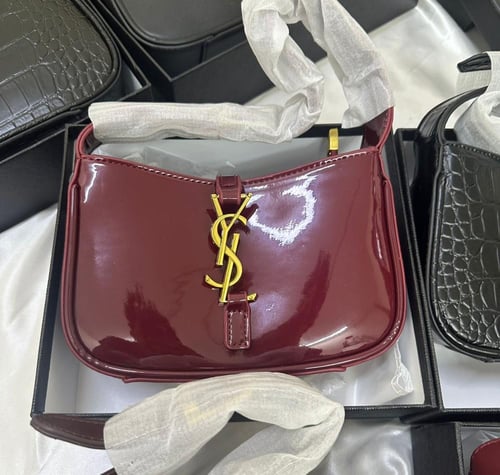 شنط سان لوران