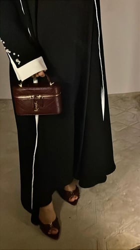 طقم سان لوران