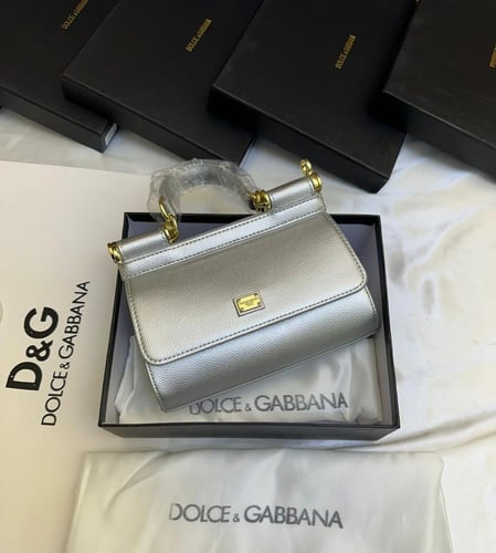 شنطة دولتشي غابانا