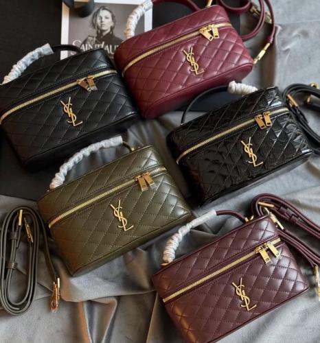 شنط سان لوران