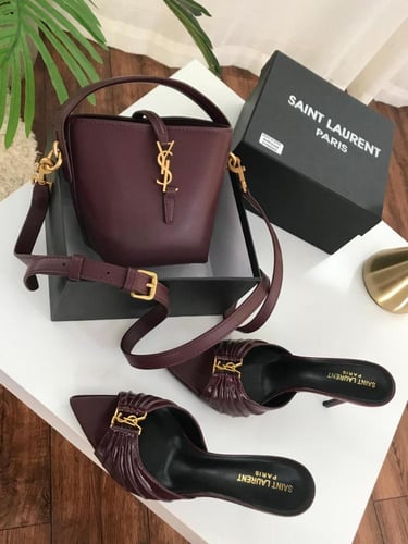 طقم سان لوران