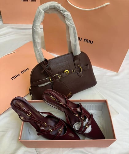 طقم ميو ميو