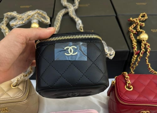 شانيل ميني فانيتي