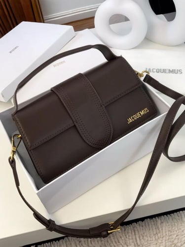 شنط جاكيموس