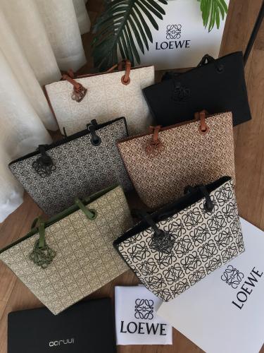 شنط توري بورش