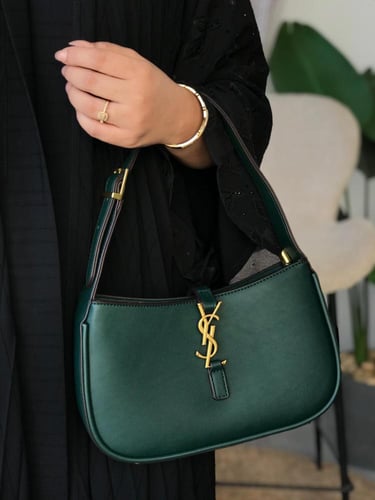 شنط سان لوران